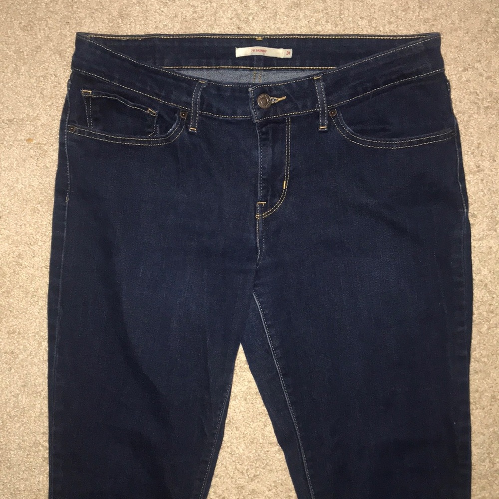 Dark blue Levi’s